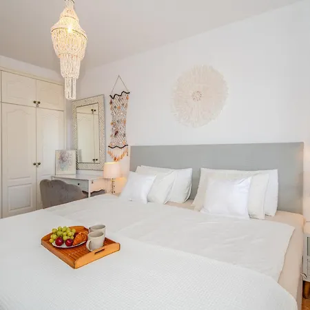 Angel Wings Ocean View Apartamento *