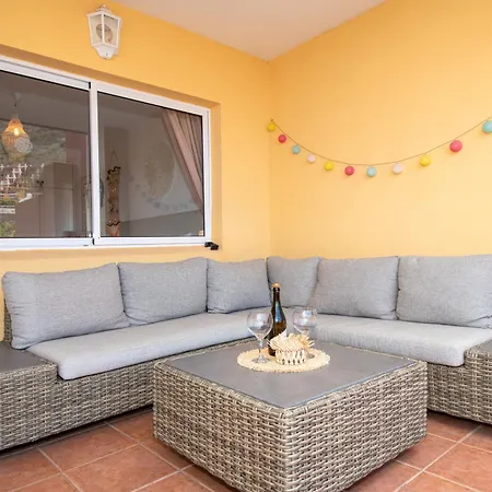 Angel Wings Ocean View 阿德耶