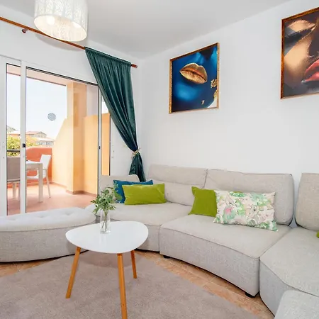 Angel Wings Ocean View 公寓