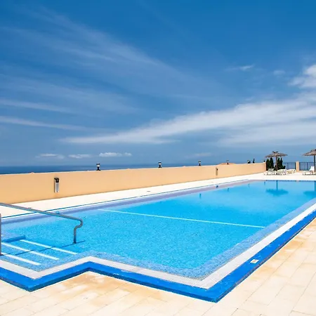 Angel Wings Ocean View 公寓 阿德耶