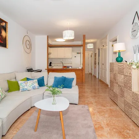 Angel Wings Ocean View 阿德耶