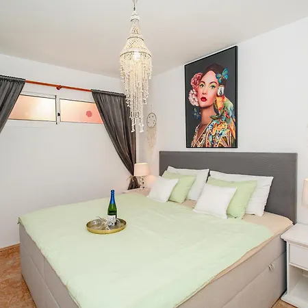 Angel Wings Ocean View * 阿德耶