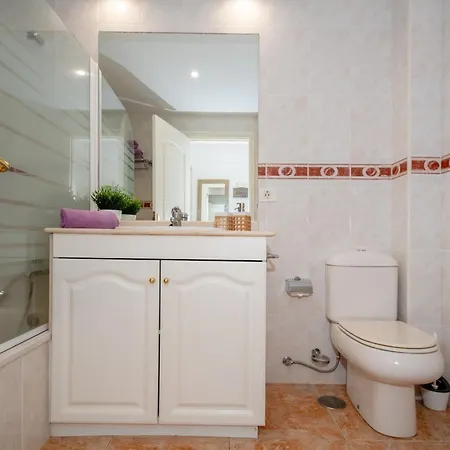 公寓 Angel Wings Ocean View 阿德耶